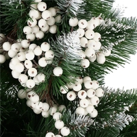 Set decorativ ramuri cu merisoare rosii artificiale inghetate, 15 cm, 200 boabe, alb