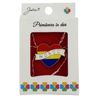 Martisor Brosa Mica in Cutie, Jolie, Design cu Mesaj, Dimensiune 2.5 x 3 cm, Material Metal, Model Inima Noroc