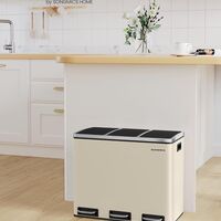 SONGMICS Cos de gunoi colectare selectiva cu 3 compartimente 3 x 18L, capace soft close, pedale, otel, 61x32x56 cm, bej