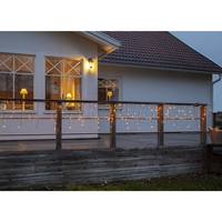 Instalatie Solara Craciun Turturi, IP44, 5 m, 143 Led-uri, Perdea Franjurata, Alb cald, 8 jocuri de lumini, cu Telecomanda, 31V, 250 mAh, Acumulator de 1200 mAh, Exterior, Prelungitor 5 m inclus, Fir Negru, Flippy