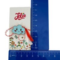 Martisor pentru copii, Jolie, Material Metal, Ambalaj Carton cu Design, Dimensiune Brosa Aproximativ 2x2 cm, Multicolor, Model Norisor
