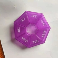Cutie separator medicamente cu zilele saptamanii, Flippy, Plastic, 7 compartimente, Mov