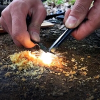 Kit Supravietuire Multifunctional Vafy, Instrumente Profesionale, Sub Forma de Trusa, pentru Camping, Drumetii si Aventuri in Aer Liber, Albastru