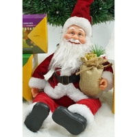 Jucarie decorativa, Flippy, Mos Craciun, 55 cm x 23 cm, grosime 25 cm, lana, tesatura de plus, poliester, interior/exterior