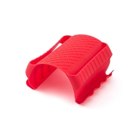 Suport de Silicon Multifunctional de Mana, Flippy, pentru Cuptor, Alimente Fierbinti, Carne, Izolare Termica, Anti-alunecare, 18x12x1.5 cm, Rosu