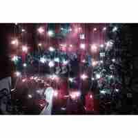 Instalatie Craciun, Tip Perdea, IP44, 2 m x 1 m, 120 LED-uri, Alb rece, cu flash, Transformator cu telecomanda, Interconectabila, Prelungitor 5 m inclus, Fir transparent, Interior/ Exterior, Vafy