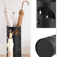 SONGMICS Suport metalic pentru umbrele, cu carlige si tava de picurare, 17x17x41cm, negru