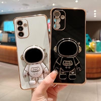 Husa Telefon 2in1, Vafy, Compatibila Samsung Galaxy S24, Carcasa TPU cu Suport Inclus Tip Astronaut, Protectie Camere, Negru