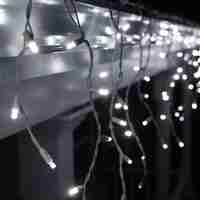 Instalatie Craciun, 35 m, 1001 Led-uri ,Franjuri, Alb rece, Flash, Transformator, Interconectabila, Prelungitor 5 m inclus, Fir Negru, Vafy