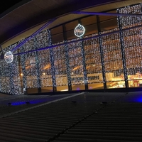 Instalatie Craciun Profesionala de Exterior IP65, Tip Perdea, 4m x 5m, 2000 Led-uri Mari, Alb rece, cu flash, Alimentator 1,5 m, Interconectabila, Fir negru, Vafy
