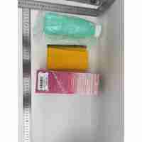 Bideu Portabil pentru Igiena Intima, Flippy, pentru Postpartum/ Postoperator, 450 mL, cu Capac si Husa Galbena, 29.5x7 cm, Culoare Recipient Verde