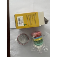 Set 6 stampile pentru prajituri Flippy, tematica de Craciun, din silicon alimentar non-toxic, taietor aluat inclus, 6 cm, maner din plastic, compact, usor de depozitat,