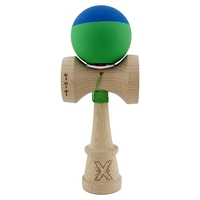Kendama X Originala, Profesionala, Flippy, Rubber Grip, Cupe Mari KING SIZE V3, Gaura in Baza, Rulment Metalic, din lemn 18 cm, Ata 62/65 cm, Bicolor Albastru/Verde