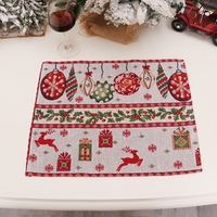 Servet pentru Masa, Flippy, Model Globulete si Cadouri, Tematica Craciun, 43 x 34 cm, Rosu