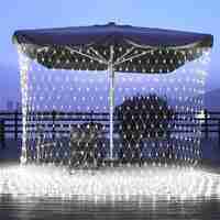 Instalatie Craciun, Tip Plasa, IP 44, 8 x 1 m, 320 LED-uri, Alb rece, 8 jocuri de lumini, Transformator fara telecomanda, Interconectabila, Prelungitor 3 m inclus, Fir transparent, Vafy