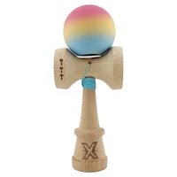 Kendama X Originala, Profesionala, Flippy, Cupe Mari KING SIZE V3, Rubber Grip, Gaura in Baza, Rulment Metalic, din lemn 18 cm, Ata 62/65 cm, Gradient Roz/Galben/Albastru deschis