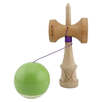 Kendama X Originala, Profesionala, Flippy, Big Cups V2, Super Sticky cu Cupe Mari, din lemn 18 cm, Rulment Metalic cu Ata 55 cm, Verde deschis/Alb