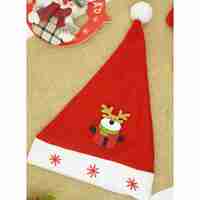 Caciulita de Mos Craciun, Flippy,cu model de Ren si ornament fulg de nea, rosie, marime universala, material textil