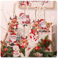 Set 9 Decoratiuni de Craciun din Lemn, Flippy, cu Snur pentru Agatare in Brad, 3 Modele, Model Mos Craciun cu Brad, Ren si Cadouri, Diferite Dimensiuni, Multicolor