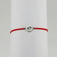 Bratara Martisor pentru Dama, Jolie, Model Talpi in Cerc, Set 12 bucati, Pandativ Argintiu din Inox cu Snur Rosu Ajustabil