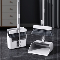 Matura Perie si Faras cu Coada Flippy, Set 3in1, cu Dinti de Pieptene pentru Curatare Matura, rotativ, pliabil, detasabil, Otel inoxidabil si Polipropilena, Alb