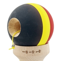 Kendama X Originala, Profesionala, Flippy, Cupe Mari KING SIZE V3, Rubber Grip, Gaura in Baza, Rulment Metalic, din lemn 18 cm, Ata 62/65 cm, M Rosu/Galben/Negru