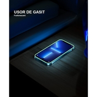 Folie de Sticla Securizata pentru Apple iPhone 15, Flippy, Luminous, Margine Fosforescenta Neon din Silicon, Mat, Anti-Amprenta, Protectie Completa, 9H, Galben