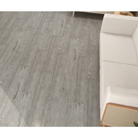 Set 36 Placi Autoadezive pentru Pardoseala, Vafy, din PVC, Impermeabil, Ignifug, Usor de Curatat, Dimensiune Placa 91.44 x 15.24 cm, Grosime 1.5 mm, Acoperire 5 m2, Model 3, Gri