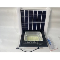 Proiector LED SMD 300W cu incarcare solara Flippy, panou solar, cu telecomanda, suport prindere, material ABS, 18AH, 400 LED-uri, temperatura culoare 6500k, 32x26x9 cm, negru
