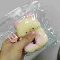 Jucarie Antistres Squishy, Flippy, cu Revenire Lenta, Model Pisicuta, Squeeze Pinch Family, 9 x 5.5 cm, Galben