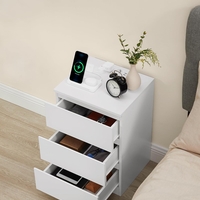 VASAGLE Set de 2 noptiere, cu sertare, 2 prize si 2 USB, 35x40x59 cm, alb