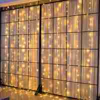 Instalatie Craciun, Tip Perdea, IP44, 4 m x 1 m, 240 LED-uri, Alb cald, 8 jocuri de lumini, Transformator, Interconectabila, Prelungitor 3 m inclus, Fir transparent, Interior/ Exterior, Vafy
