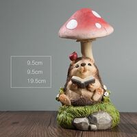 Decoratiune pentru Gradina, Flippy, Lumini LED cu Incarcare solara, 19.5 x 9.5 x 9.5 cm, Model Ciuperca cu Arici care Citeste, Maro inchis