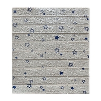 Set 10 Placi de Tapet, Flippy, Autoadezive, 70 x 77 cm, Suprafata Acoperita 5.3 mp, din PVC, Model Stelute Albastre, Alb