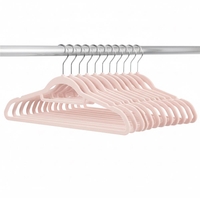 Set de 20 de umerase pentru haine, din velur, cu carlig rotativ, 45x23 cm, roz