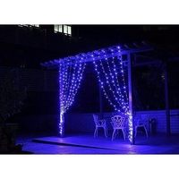 Instalatie Craciun, Tip Perdea, IP44, 16 m x 1 m, 960 LED-uri, Albastru, 8 jocuri de lumini, Transformator cu telecomanda, Interconectabila, Prelungitor 5 m inclus, Fir transparent, Interior/ Exterior, Vafy