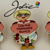 Set 12 Brose Martisor Primavara, Jolie, Model Fata, Mesaj Cea Mai Inteleapta Bunica, Multicolor