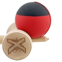 Kendama X Originala, Profesionala, Flippy, Cupe Mari KING SIZE V3, Rubber Grip, Gaura in Baza, Rulment Metalic, din lemn 18 cm, Ata 62/65 cm, Bicolor Negru/Rosu