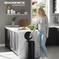 SONGMICS Cos de gunoi cu pedala, capac soft-close, galeata detasabila, otel, 30L, saci menajeri inclusi, negru