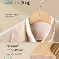 SONGMICS Set de 30 de umerase din lemn, carlige rotative 360°, cu bara pentru pantaloni, 43 cm, natur