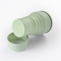 Pahar pliabil din silicon Flippy, pentru calatorii, camping, 350 ml, 8.2x6.3x9.1 cm, verde