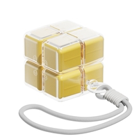 Cutie pentru Medicamente, Vafy, Model Rubik' Cube, cu Curea de Agatare, Dozator Portabil de Medicamente, Dispenser Pastile, estimat pentru 7 zile, 7.3 x 6 x 6 cm, Galben