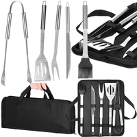 Set ustensile gratar 5 piese, inox, cu husa transport, 37x14x5 cm, argintiu