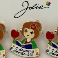 Set 12 Brose Martisor Primavara, Jolie, Model Fata, cu Mesaj O Doamna Dedicata