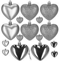 Set globuri decorative in forma de inima, 16 bucati, plastic, 4-7 cm, argintiu