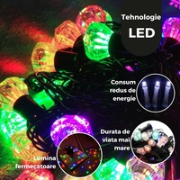 Instalatie de Craciun Liniara RGRB Yoto, 10 m, din care 1 m Prelungitor 220V, 40 LED, Model Diamante, Utilizare Interior/Exterior, Interconectabila, Fir Negru, multicolor