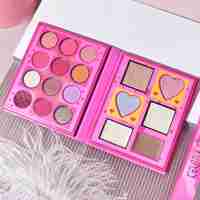 Set 4 Produse de Machiaj, KEVIN & COCO, Pink Loving-heart Leopard Girl, 18 culori, 20.5 x 18.2 x 2.2 cm