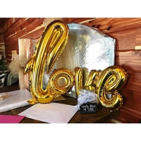 Balon din Folie Metalizata, Flippy, Model Love scris de mana, 102x65 cm, Tematica Ziua Îndrăgostiților, Ambalaj Individual, Pai Inclus, Umflare cu Aer sau Heliu, Auriu