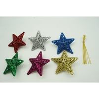 Set de 6 ornamente de brad, Flippy, de tip Stea, Multicolor, din plastic, cu finisaj sclipitor , cutie 3 cm adancime x 31 cm lungime x 9 cm inaltime