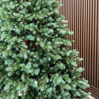 Brad artificial Sersimo, Scandinavia, verde cu varfuri argintii, integral 3D, 230 cm